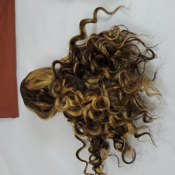 Highlight Bundles P4/27 Curly Wave Brazilian Remy Hair 3 Bundles 8 8 8 Inch Hair - Picture 12 of 16